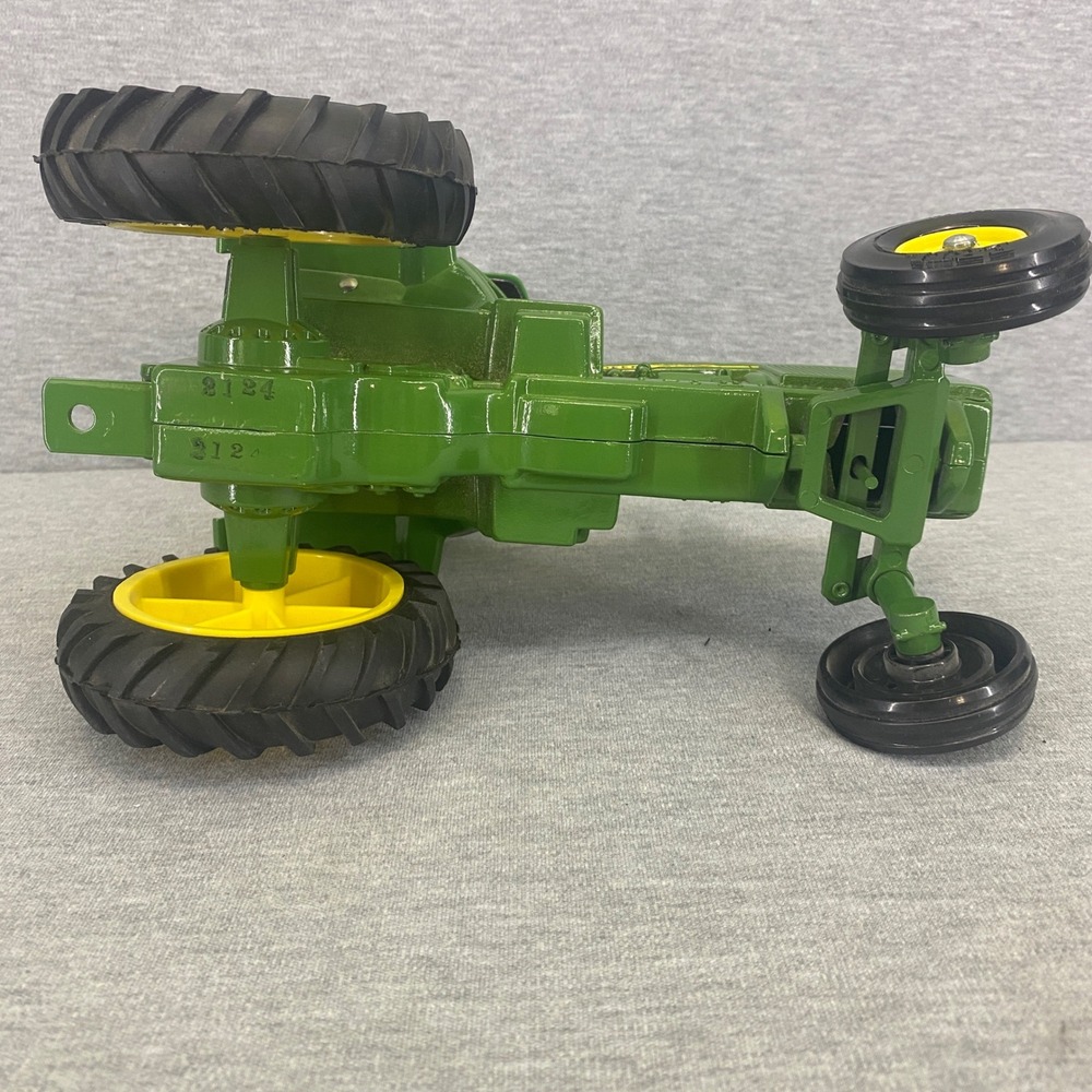 Vintage Ertl Diecast 1:16 Scale John Deere Row Crop Farm Tractor w/ Cab No Box - Picture 5 of 8